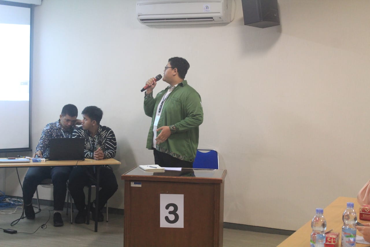 Penyampaian Visi & Misi Kandidat 3